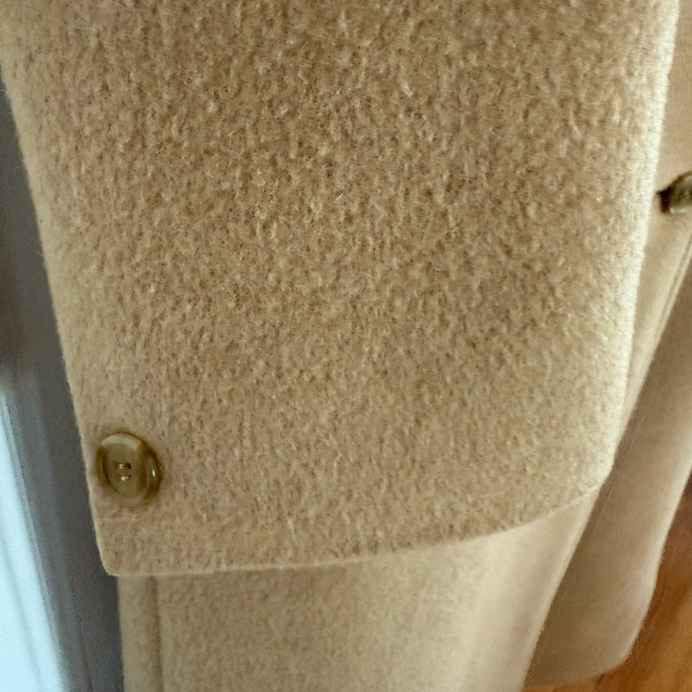 Vintage Brooks Brothers Women's Classic Tan Long trench Pea Coat Sz. Medium - Picture 4 of 11